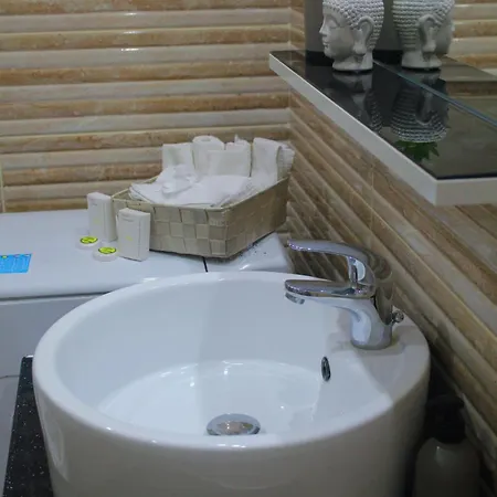 Luxury Apartment Varkiza