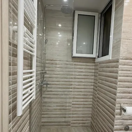 Luxury * Varkiza